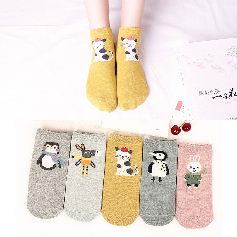 5 paar Lot Baumwolle Frauen Socken Weibliche Casual Boot 3D Pack Cartoon Harajuku Unicron Katze Nette Invisiable Lustige Mädchen Ankle socke Set – Bild 5