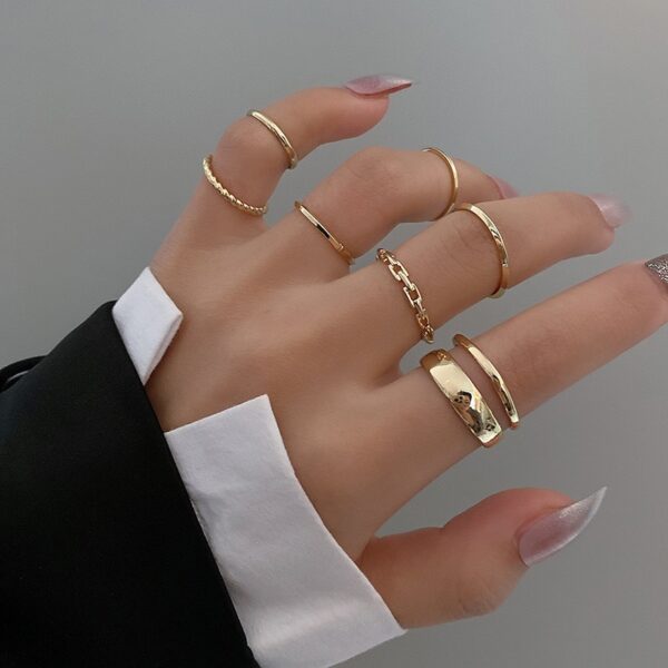 7 stücke Mode Schmuck Ringe Set Heißer Verkauf Metall Legierung Hohl Runde Öffnung Frauen Finger Ring Für Mädchen Dame Partei hochzeit Geschenke