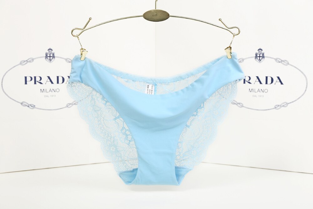 2664409994_2123031421