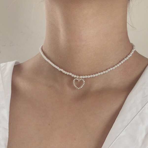 JOUVAL Simulierte Perle Perlen Kette Choker Halsketten Süße Herz Anhänger Halsketten Halskette Für Frauen Ketten 2021 Mode Schmuck