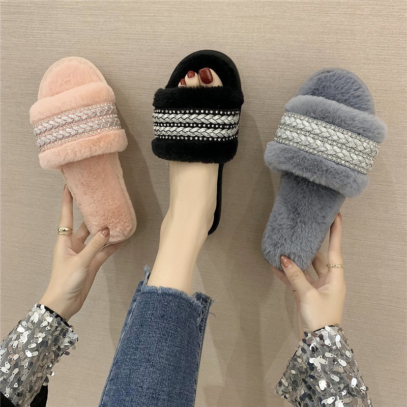 Winter Mode Frauen Hause Hausschuhe Faux Pelz Warme Schuhe Frau Slip auf Wohnungen Diamant Dekoration 1,5 cm Ferse Plus Größe 43 hausschuhe