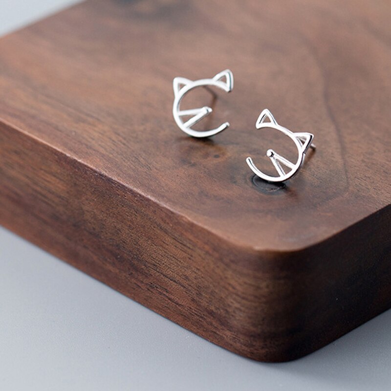 Mini Planeten Geweih Halloween Geist Ohr Studs Nicht-allergischen Nette Kleine Piercing Ohrring Tiny Ohr Schmuck für Frauen Mädchen Geschenk – Bild 3
