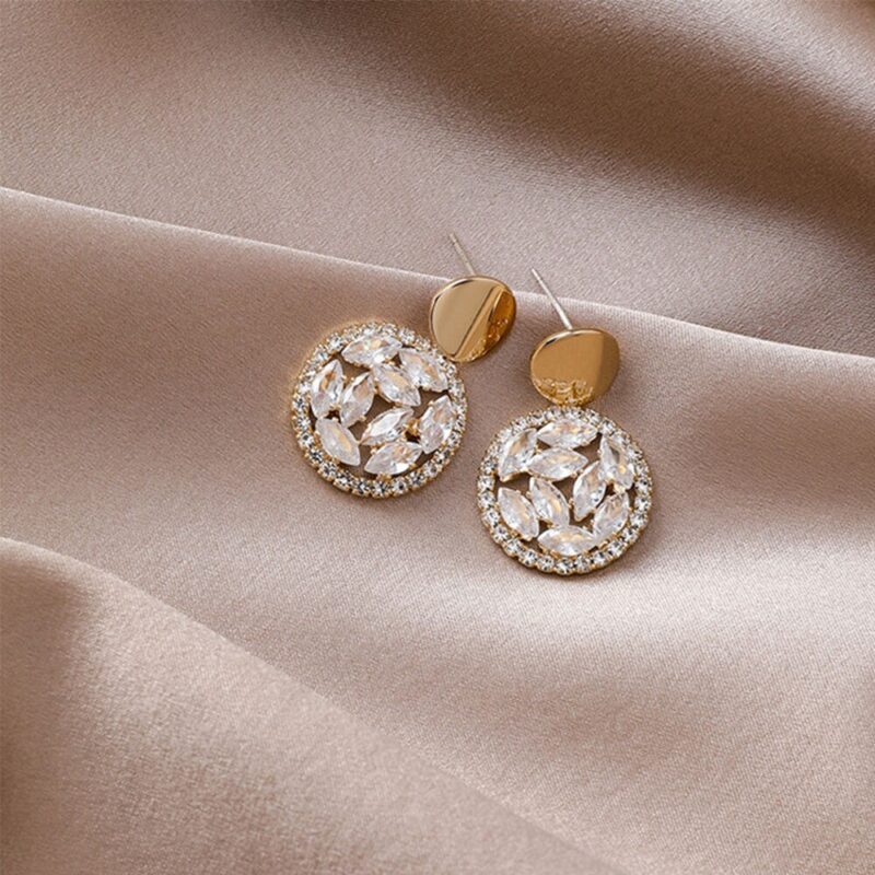 Runde Ohrringe 2020 Neue Welle Ohrringe Koreanische Temperament Mode Ohrringe Hohe Qualität Elegante Stud Ohrringe Blingbling Schmuck – Bild 3
