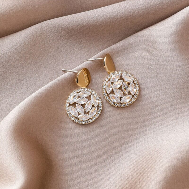 Runde Ohrringe 2020 Neue Welle Ohrringe Koreanische Temperament Mode Ohrringe Hohe Qualität Elegante Stud Ohrringe Blingbling Schmuck – Bild 4
